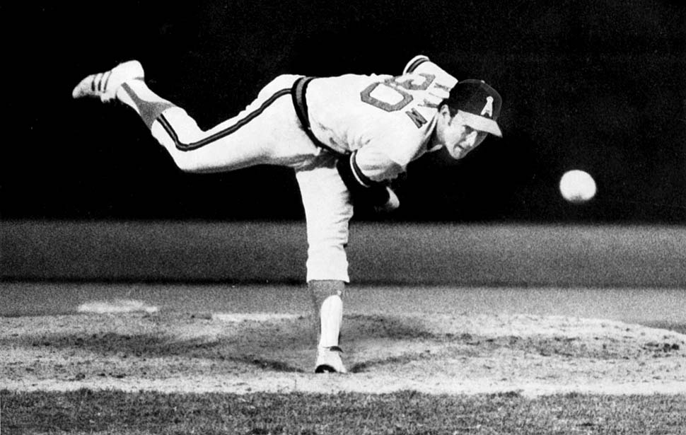 Nolan Ryan throws 235 pitches